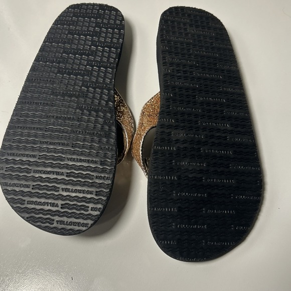 Yellow‎ Box Women's 6.5 Bling Sandal Gold Sequins Flip Flops Thongs - Picture 5 of 8